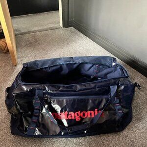 Patagonia Black Hole 100L Duffel Bag Navy Red Large Travel Gym Duffle